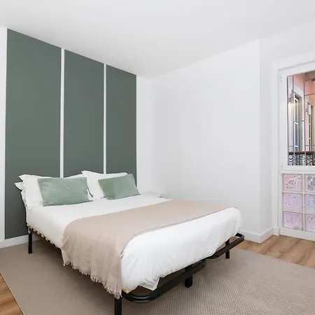 Charming Quiet In Bairro Alto شقة